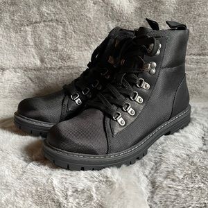 Cliffs Black Fabric Boots